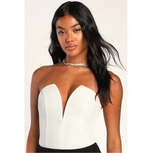 Lulu's White Strapless Plunge V-Neck Bodysuit